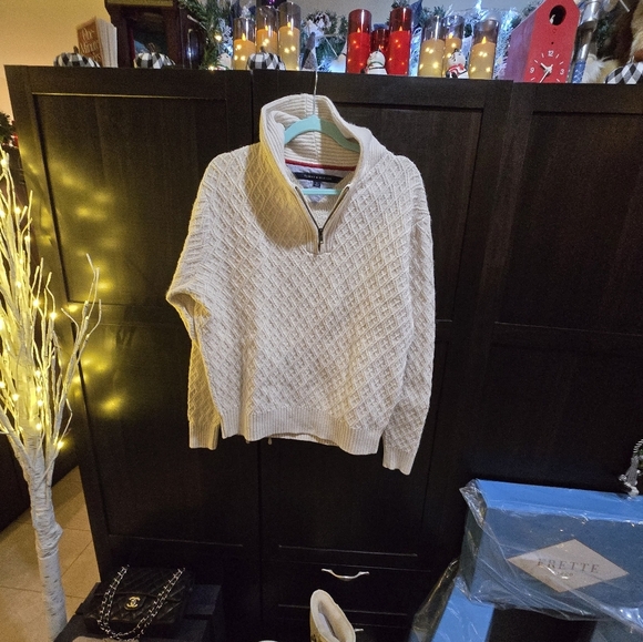 Tommy Hilfiger Men's Cowl Half Zip Cozy Cream Sweater Cotton/Wool - Picture 3 of 7